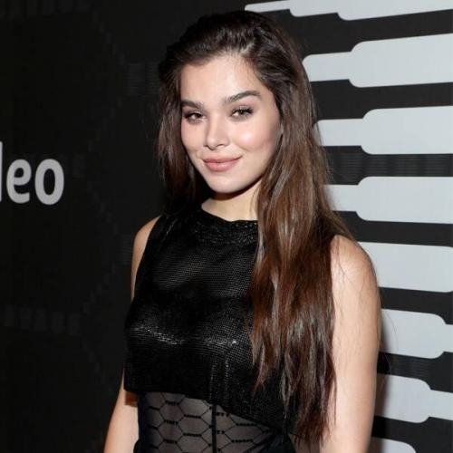 Wrong Direction - Hailee Steinfeld