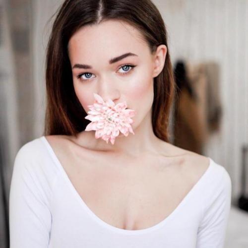 Нас Нет - Diana Gloster